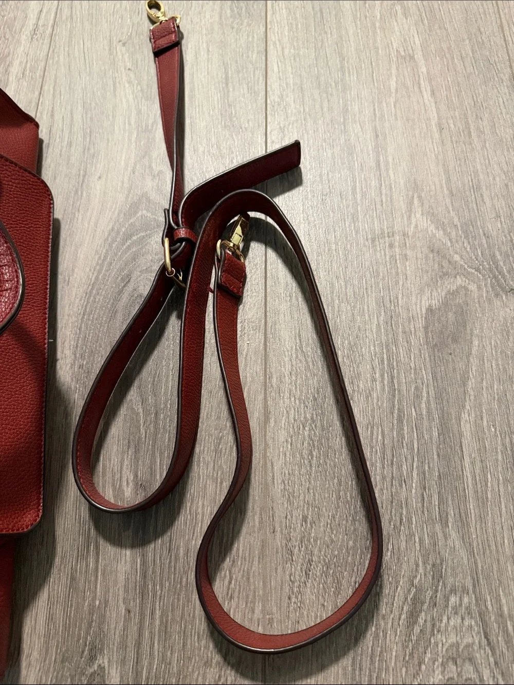 Structured Red Women’s Tote Bag with Front Pocket